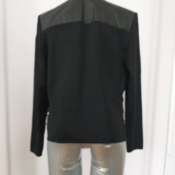 Jacket - Picture 3 of 5